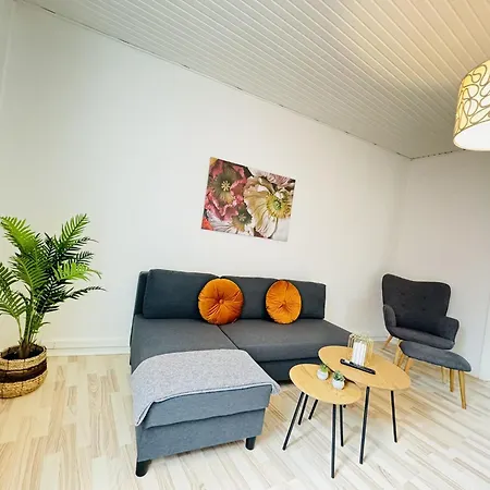 Aday - 4 Bedrooms In Apartment *