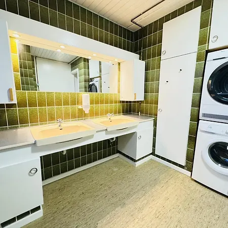 Apartment Aday - 4 Bedrooms In *