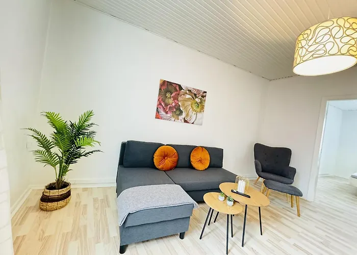 Aday - 4 Bedrooms In Apartment *
