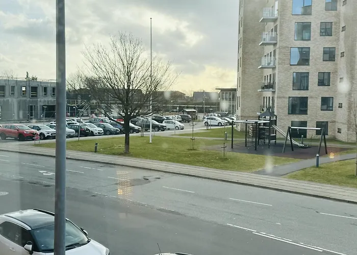 Apartment Aday - 4 Bedrooms In Bronderslev